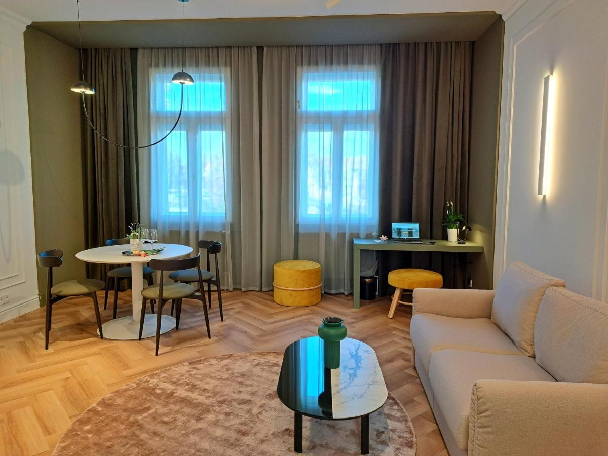 Hotel Domus Collis Győr Esterno foto